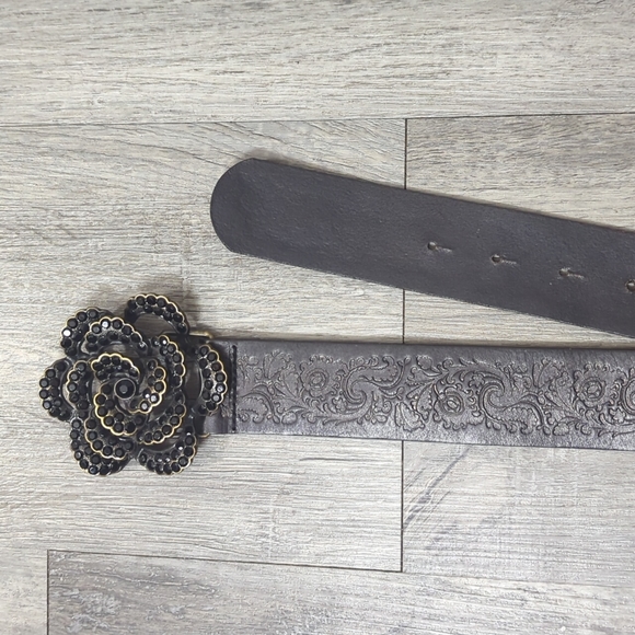 Vintage Fossil Rhinestone Rose Buckle Black Leather Belt - Picture 6 of 8